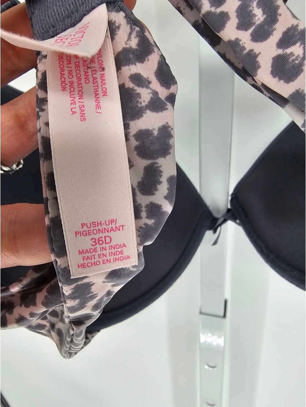 Victorias Secret Sz 36D Push Up Bra Padded Gray Leopard Print - Picture 5 of 5